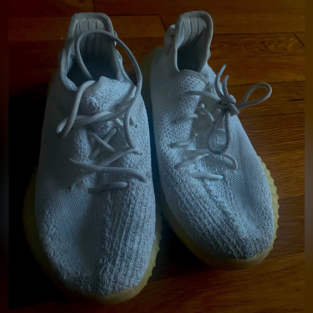 Yeezy Boost 350 V2 'Cream White / Triple White'